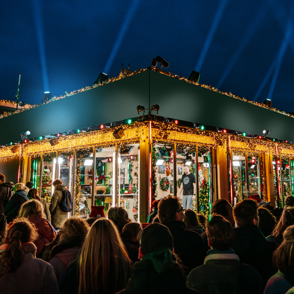 3FM Serious Request komt in actie voor Spieren voor Spieren, Glazen Huis in 's-Hertogenbosch