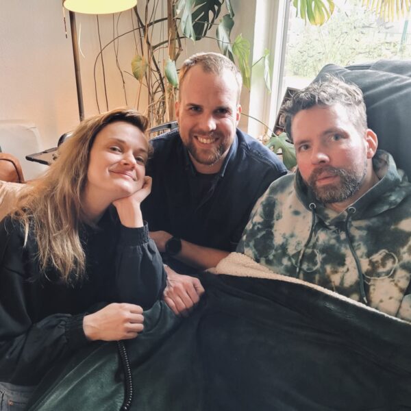 ALS-patiënt Anjo voert zijn laatste gesprek met 3FM-dj Wijnand