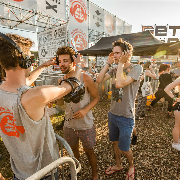 Een boodschap op de dag van het gehoor: draag gehoorbescherming