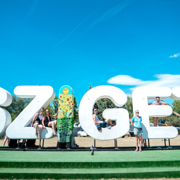 Kom in de 3FM Sziget Whatsappgroep