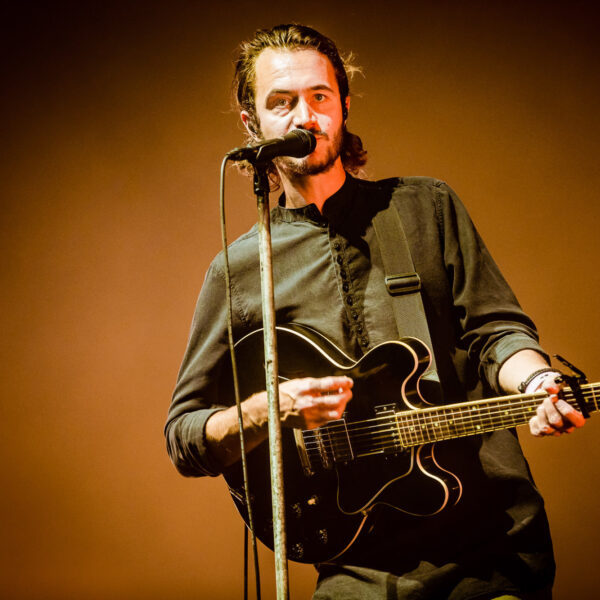 Win tickets voor Editors en een trip naar hun studio in Engeland