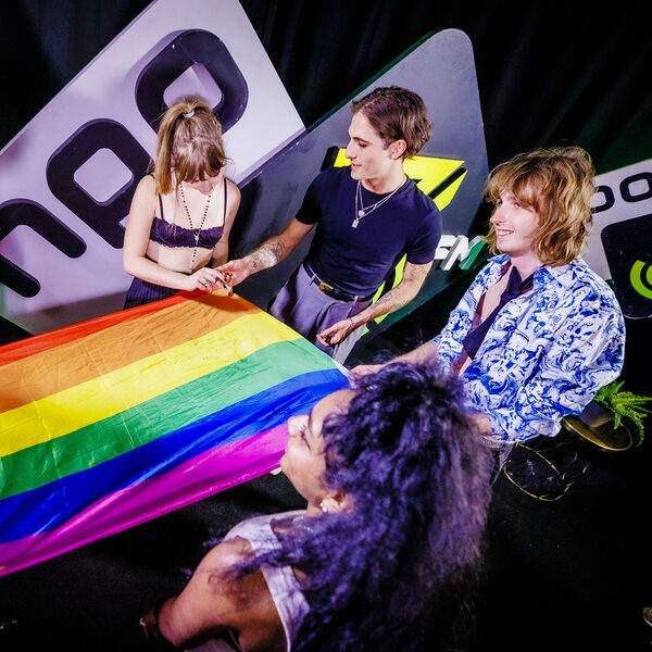 3FM Backstage: Måneskin nodigt fans uit voor meet and greet