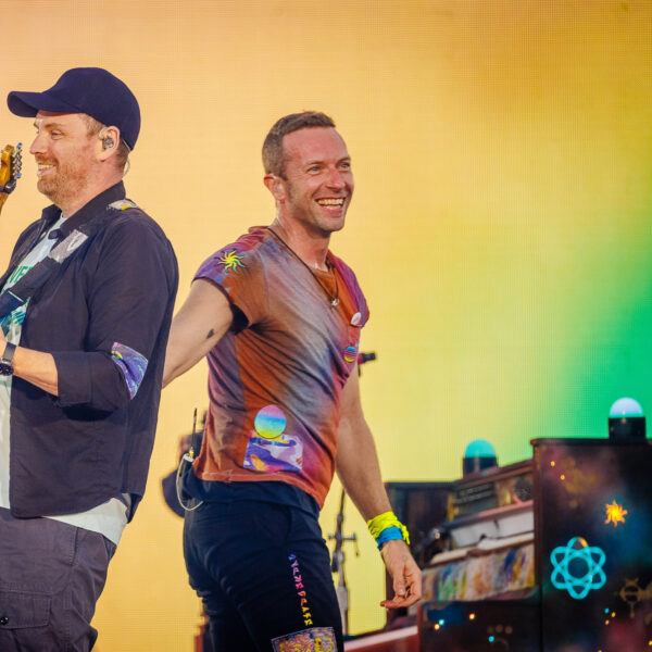 Coldplay in de Johan Cruijf ArenA, wat kan je dit weekend verwachten?