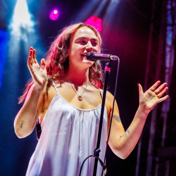 3FM Talent néomí op Sziget: "Thanks for the lights!"