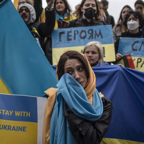 Hoe 'Another Love' van Tom Odell de soundtrack voor hoop van deze oorlog is geworden