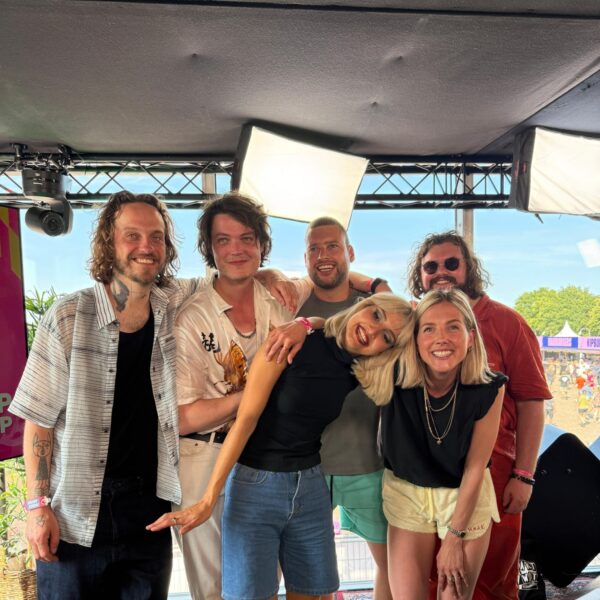 3FM Talent Hiqpy na hun allereerste Pinkpop show: “We fucking did it!"