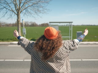 Deze 3FM-luisteraars vertellen waarom hun bushalte de beste is van Nederland