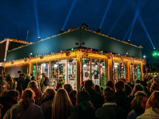 3FM Serious Request komt in actie voor Spieren voor Spieren, Glazen Huis in 's-Hertogenbosch