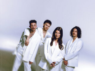 Veiling voor 3FM Serious Request is open met o.a. een akoestisch huiskamerconcert van RONDÉ