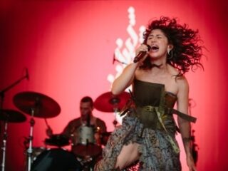 Brutale actie werkt: Naaz mag voorprogramma Lana Del Rey verzorgen