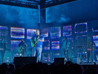 Rag'n'Bone Man in AFAS Live: "meezingen en met ogen dicht genieten van de muziek"