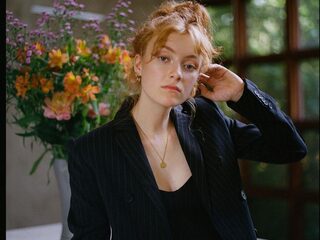 Froukje brengt kwetsbare nieuwe single 'Een Teken' uit