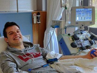 Daniël (26) doneerde zijn stamcellen aan een wildvreemde