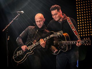 Band Douwe Bob stapt op na QR-besluit