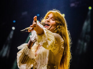 Komt Florence + The Machine met nieuwe muziek?