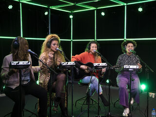 Selah Sue speelt nieuwe track 'Pills' in de 3FM Live Box