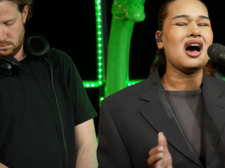 Bakermat draait een zonnige set in de 3FM Live Box en sluit af met nieuwe single