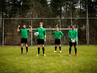 Timur Perlin: 'Eens in de paar jaar koop ik foundation'