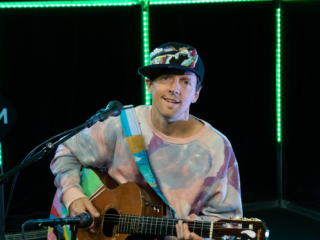 Jason Mraz in de 3FM Live Box met 'I'm Yours' en 'I Feel Like Dancing'