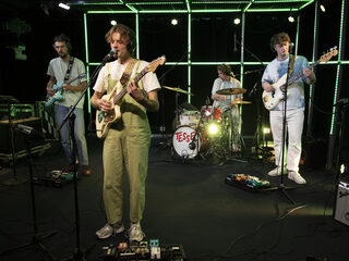 TESSEL covert Billie Eilish in de 3FM Live Box