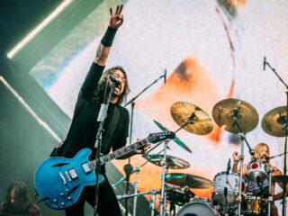 Foo Fighters kondigen eerste concerten aan sinds de dood van drummer Taylor Hawkins