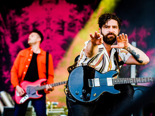 Foals pakt de 3FM Megahit met '2am'