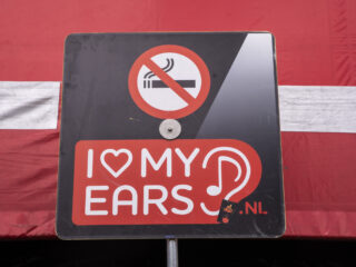 Nooit meer een piep in je oor? Tweede Kamer neemt actie tegen tinnitus