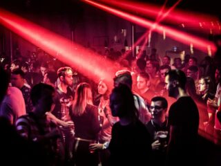 Dit zijn de beste gratis feestjes tijdens Amsterdam Dance Event 2023