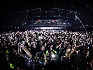 CEO Mojo Concerts: "Het kabinet verzoekt ons vriendelijk om het dansen te verbieden"