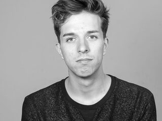 Mijn date kwam in het nieuws vanwege seksueel overschrijdend gedrag, drogeren en mishandeling