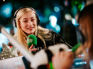 S10 te gast in het Glazen Huis: “Froukje en ik hebben samen een liedje gemaakt”