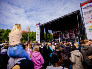 Op deze Bevrijdingsfestivals zie je jouw favoriete artiesten