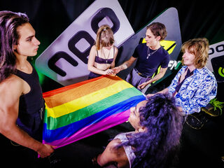 3FM Backstage: Måneskin nodigt fans uit voor meet and greet