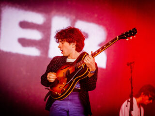 Inhaler pak 3FM Megahit met 'Love Will Get You There'