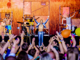 Volg Lowlands 2024 live via 3voor12 en NPO 2 Extra