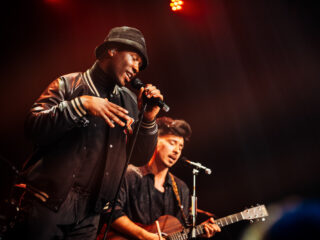 Claude kondigt zijn eerste clubtour aan