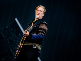 Queens Of The Stone Age gaan weer optreden, nieuwe shows in juni