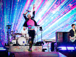 ‘feelslikeimfallinginlove’ van Coldplay is de 3FM Megahit van deze week