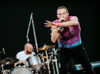 Als allereerste het nieuwe Coldplay album luisteren bij 3FM? Meld je aan voor de VoorAan Unboxing!