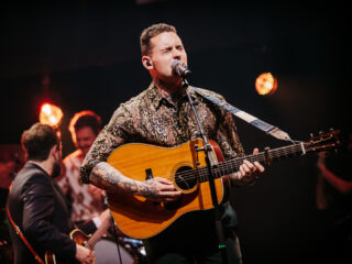 Check hier de optredens van de 3FM Awards 2024