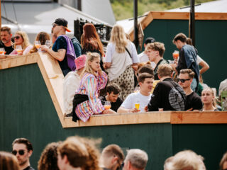 Win samen met je vrienden 3FM terrastegoed!