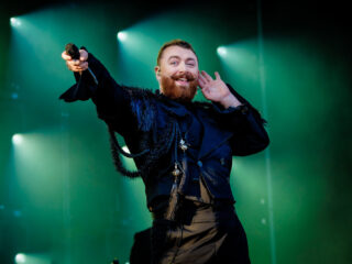 Sam Smith brengt genderneutrale versie van 'Stay With Me' uit