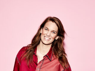 Vera Siemons is genomineerd voor De Pop Media Prijs