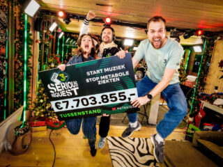 €7.703.855,- Is de vijfde tussenstand van 3FM Serious Request