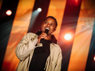 Typhoon brengt de energie naar Zwolle tijdens zesde avond