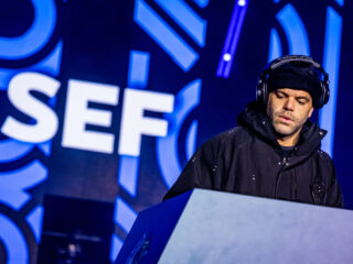 Sef knalt met zijn DJ-set bij 3FM Serious Request 2025