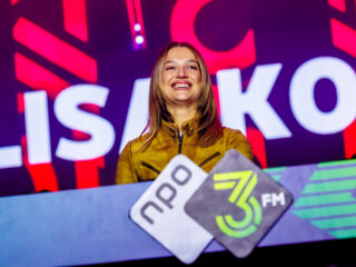 NPO 3FM Serious Request Dance Fuif met Reinier Zonneveld, Lucas & Steve en Lisa Korver