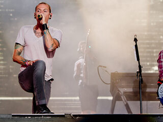 Luister de 3FM 00's Request Top 100 terug