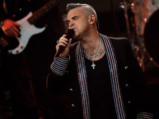 Robbie Williams maakt comeback in 'Sway' van Lufthaus
