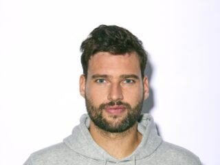 3FM-dj Barend zit in het Glazen Huis: "Eindelijk weer herenigd met Wijnand"